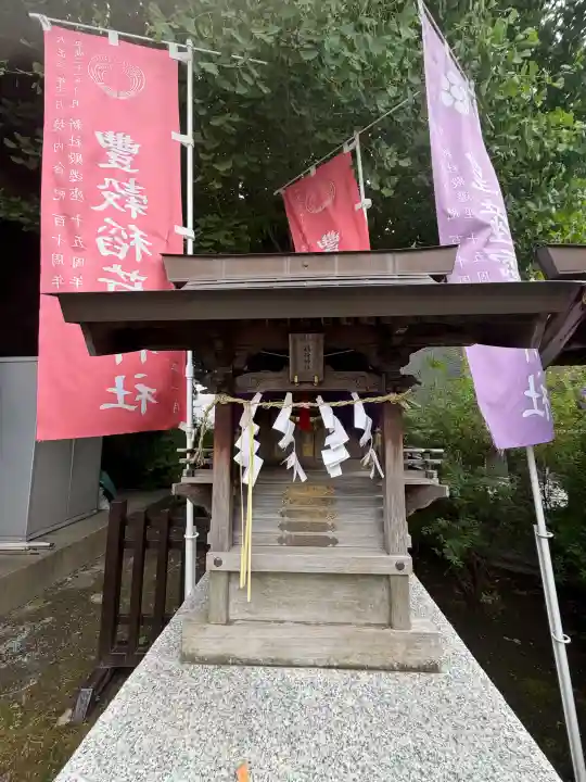 白髭神社の{uncategorized: "未分類", other: "その他", undefined: "問題あり", building: "その他建物", grave: "お墓", sacred_gate: "鳥居", guardian: "狛犬", statue: "像", buddha: "仏像", history: "歴史", nature: "自然", garden: "庭園", animal: "動物", pagoda: "塔", temizu: "手水舎", mountain_gate: "山門・神門", sanctuary: "本殿・本堂", subordinate: "末社・摂社", art: "芸術", scenery: "景色", jizo: "地蔵", ema: "絵馬", goshuin: "御朱印", omikuji: "おみくじ", items: "授与品その他", amulet: "お守り", goshuincho: "御朱印帳", eats: "食事", festival: "お祭り", votive_dance: "神楽", shichigosan: "七五三参", wedding: "結婚式", experience: "体験その他", initially: "初詣", around: "周辺", anti_infection: "感染症対策"}