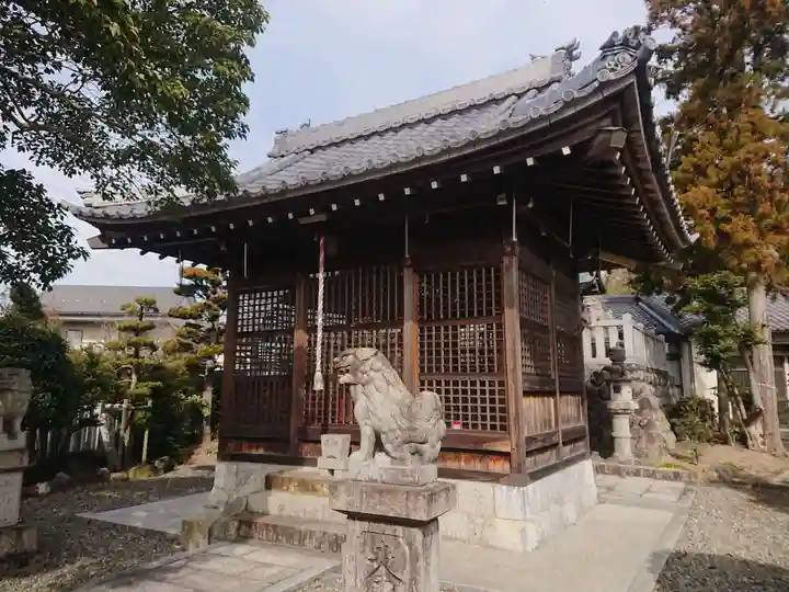 八幡神社の本殿・本堂