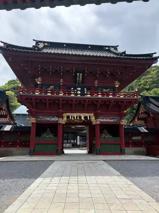 静岡浅間神社の{uncategorized: "未分類", other: "その他", undefined: "問題あり", building: "その他建物", grave: "お墓", sacred_gate: "鳥居", guardian: "狛犬", statue: "像", buddha: "仏像", history: "歴史", nature: "自然", garden: "庭園", animal: "動物", pagoda: "塔", temizu: "手水舎", mountain_gate: "山門・神門", sanctuary: "本殿・本堂", subordinate: "末社・摂社", art: "芸術", scenery: "景色", jizo: "地蔵", ema: "絵馬", goshuin: "御朱印", omikuji: "おみくじ", items: "授与品その他", amulet: "お守り", goshuincho: "御朱印帳", eats: "食事", festival: "お祭り", votive_dance: "神楽", shichigosan: "七五三参", wedding: "結婚式", experience: "体験その他", initially: "初詣", around: "周辺", anti_infection: "感染症対策"}