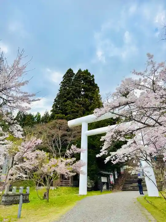 土津神社|こどもと出世の神さま(福島県)