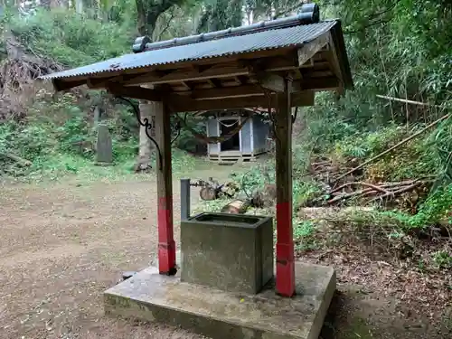 十二所神社の手水舎