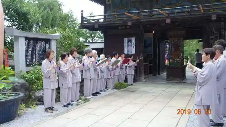 野坂寺の山門・神門