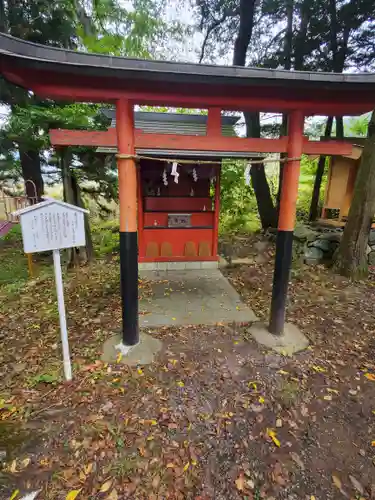 山家神社の末社・摂社