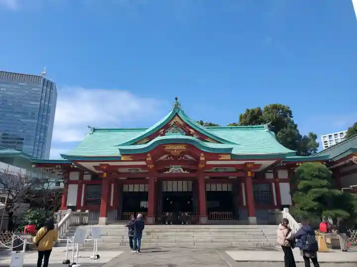 日枝神社の{uncategorized: "未分類", other: "その他", undefined: "問題あり", building: "その他建物", grave: "お墓", sacred_gate: "鳥居", guardian: "狛犬", statue: "像", buddha: "仏像", history: "歴史", nature: "自然", garden: "庭園", animal: "動物", pagoda: "塔", temizu: "手水舎", mountain_gate: "山門・神門", sanctuary: "本殿・本堂", subordinate: "末社・摂社", art: "芸術", scenery: "景色", jizo: "地蔵", ema: "絵馬", goshuin: "御朱印", omikuji: "おみくじ", items: "授与品その他", amulet: "お守り", goshuincho: "御朱印帳", eats: "食事", festival: "お祭り", votive_dance: "神楽", shichigosan: "七五三参", wedding: "結婚式", experience: "体験その他", initially: "初詣", around: "周辺", anti_infection: "感染症対策"}