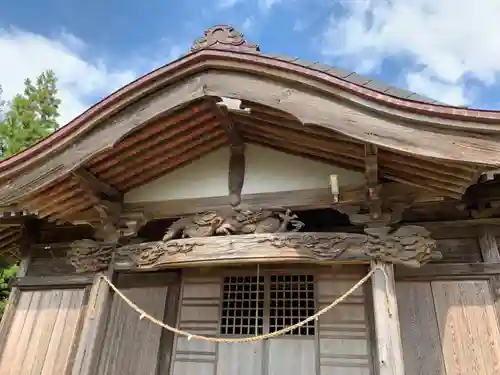 八幡神社の芸術