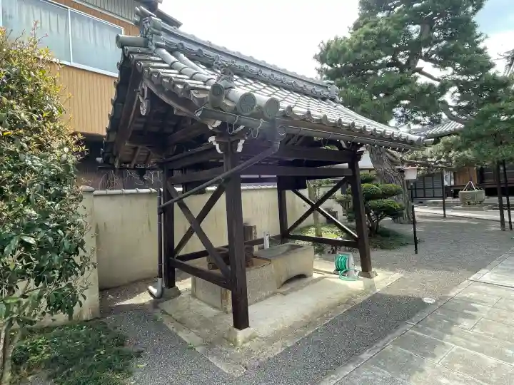 誓敬寺の{uncategorized: "未分類", other: "その他", undefined: "問題あり", building: "その他建物", grave: "お墓", sacred_gate: "鳥居", guardian: "狛犬", statue: "像", buddha: "仏像", history: "歴史", nature: "自然", garden: "庭園", animal: "動物", pagoda: "塔", temizu: "手水舎", mountain_gate: "山門・神門", sanctuary: "本殿・本堂", subordinate: "末社・摂社", art: "芸術", scenery: "景色", jizo: "地蔵", ema: "絵馬", goshuin: "御朱印", omikuji: "おみくじ", items: "授与品その他", amulet: "お守り", goshuincho: "御朱印帳", eats: "食事", festival: "お祭り", votive_dance: "神楽", shichigosan: "七五三参", wedding: "結婚式", experience: "体験その他", initially: "初詣", around: "周辺", anti_infection: "感染症対策"}