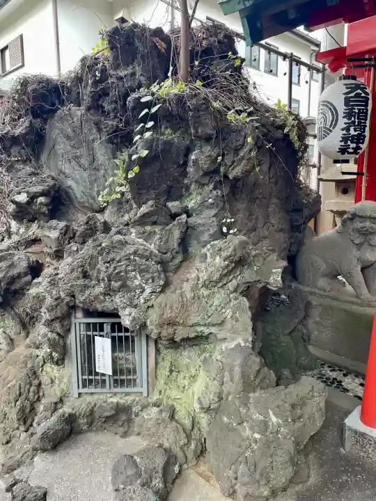 天白稲荷神社の{uncategorized: "未分類", other: "その他", undefined: "問題あり", building: "その他建物", grave: "お墓", sacred_gate: "鳥居", guardian: "狛犬", statue: "像", buddha: "仏像", history: "歴史", nature: "自然", garden: "庭園", animal: "動物", pagoda: "塔", temizu: "手水舎", mountain_gate: "山門・神門", sanctuary: "本殿・本堂", subordinate: "末社・摂社", art: "芸術", scenery: "景色", jizo: "地蔵", ema: "絵馬", goshuin: "御朱印", omikuji: "おみくじ", items: "授与品その他", amulet: "お守り", goshuincho: "御朱印帳", eats: "食事", festival: "お祭り", votive_dance: "神楽", shichigosan: "七五三参", wedding: "結婚式", experience: "体験その他", initially: "初詣", around: "周辺", anti_infection: "感染症対策"}