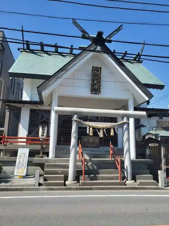 上尾御嶽神社の本殿・本堂