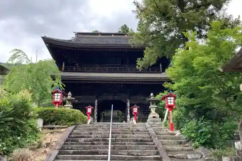 大善寺の山門