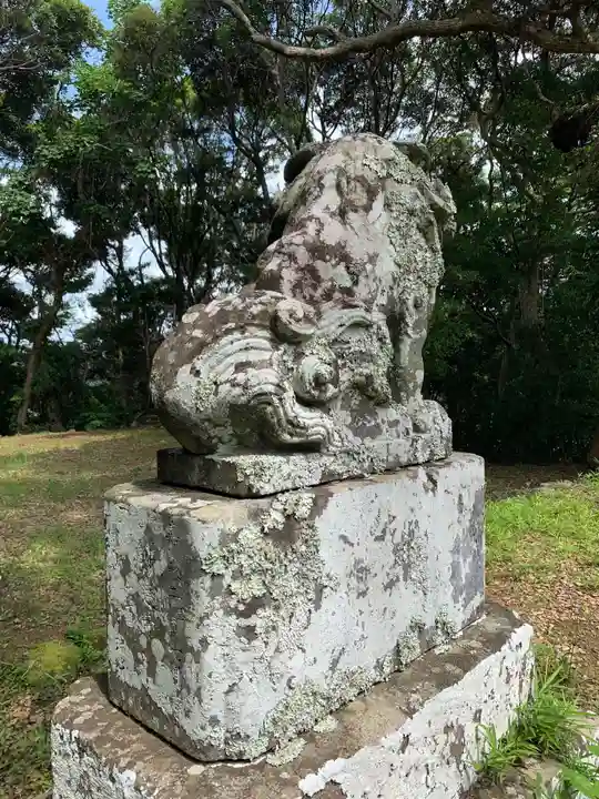 天御中主神社の狛犬