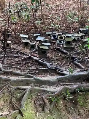 安仁神社の{uncategorized: "未分類", other: "その他", undefined: "問題あり", building: "その他建物", grave: "お墓", sacred_gate: "鳥居", guardian: "狛犬", statue: "像", buddha: "仏像", history: "歴史", nature: "自然", garden: "庭園", animal: "動物", pagoda: "塔", temizu: "手水舎", mountain_gate: "山門・神門", sanctuary: "本殿・本堂", subordinate: "末社・摂社", art: "芸術", scenery: "景色", jizo: "地蔵", ema: "絵馬", goshuin: "御朱印", omikuji: "おみくじ", items: "授与品その他", amulet: "お守り", goshuincho: "御朱印帳", eats: "食事", festival: "お祭り", votive_dance: "神楽", shichigosan: "七五三参", wedding: "結婚式", experience: "体験その他", initially: "初詣", around: "周辺", anti_infection: "感染症対策"}