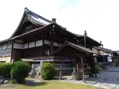 長圓寺の本殿・本堂