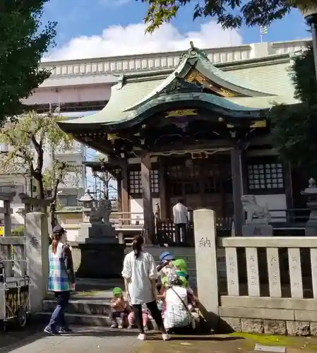 綾瀬神社の本殿・本堂