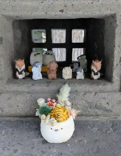 札幌諏訪神社の像