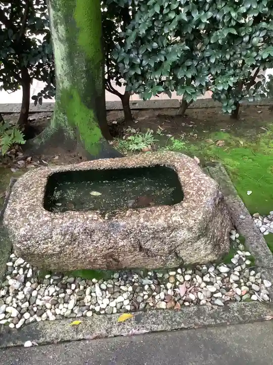 大直禰子神社の手水舎