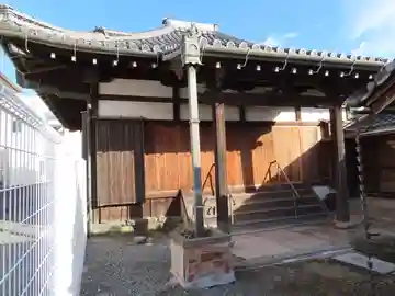 深崇寺の本殿・本堂