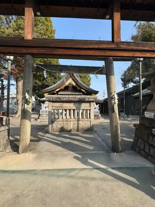 杉ノ宮神社の{uncategorized: "未分類", other: "その他", undefined: "問題あり", building: "その他建物", grave: "お墓", sacred_gate: "鳥居", guardian: "狛犬", statue: "像", buddha: "仏像", history: "歴史", nature: "自然", garden: "庭園", animal: "動物", pagoda: "塔", temizu: "手水舎", mountain_gate: "山門・神門", sanctuary: "本殿・本堂", subordinate: "末社・摂社", art: "芸術", scenery: "景色", jizo: "地蔵", ema: "絵馬", goshuin: "御朱印", omikuji: "おみくじ", items: "授与品その他", amulet: "お守り", goshuincho: "御朱印帳", eats: "食事", festival: "お祭り", votive_dance: "神楽", shichigosan: "七五三参", wedding: "結婚式", experience: "体験その他", initially: "初詣", around: "周辺", anti_infection: "感染症対策"}