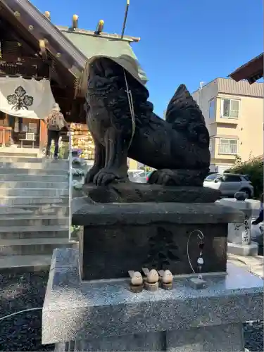 札幌諏訪神社の狛犬