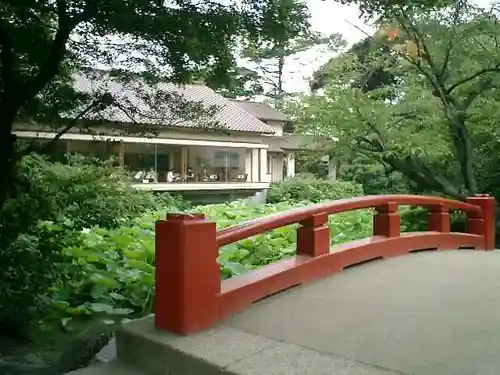 鶴岡八幡宮の庭園