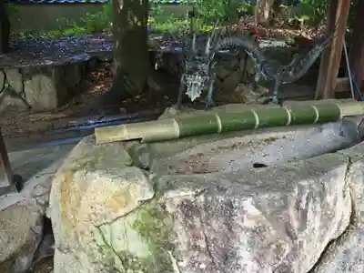 田村神社の手水舎