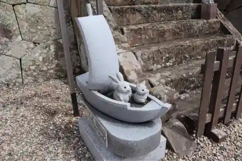 出雲大社の{uncategorized: "未分類", other: "その他", undefined: "問題あり", building: "その他建物", grave: "お墓", sacred_gate: "鳥居", guardian: "狛犬", statue: "像", buddha: "仏像", history: "歴史", nature: "自然", garden: "庭園", animal: "動物", pagoda: "塔", temizu: "手水舎", mountain_gate: "山門・神門", sanctuary: "本殿・本堂", subordinate: "末社・摂社", art: "芸術", scenery: "景色", jizo: "地蔵", ema: "絵馬", goshuin: "御朱印", omikuji: "おみくじ", items: "授与品その他", amulet: "お守り", goshuincho: "御朱印帳", eats: "食事", festival: "お祭り", votive_dance: "神楽", shichigosan: "七五三参", wedding: "結婚式", experience: "体験その他", initially: "初詣", around: "周辺", anti_infection: "感染症対策"}