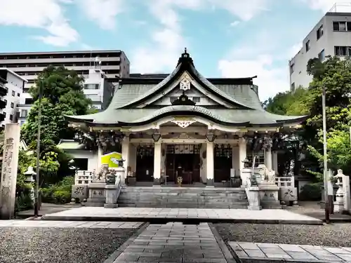 難波八阪神社の本殿