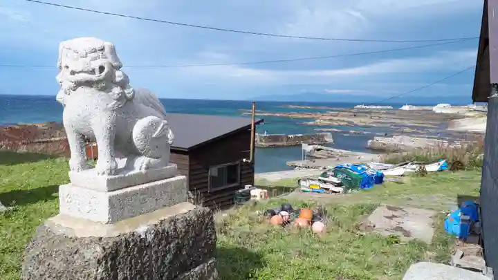 美谷稲荷神社の狛犬