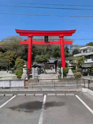 秩父神社の{uncategorized: "未分類", other: "その他", undefined: "問題あり", building: "その他建物", grave: "お墓", sacred_gate: "鳥居", guardian: "狛犬", statue: "像", buddha: "仏像", history: "歴史", nature: "自然", garden: "庭園", animal: "動物", pagoda: "塔", temizu: "手水舎", mountain_gate: "山門・神門", sanctuary: "本殿・本堂", subordinate: "末社・摂社", art: "芸術", scenery: "景色", jizo: "地蔵", ema: "絵馬", goshuin: "御朱印", omikuji: "おみくじ", items: "授与品その他", amulet: "お守り", goshuincho: "御朱印帳", eats: "食事", festival: "お祭り", votive_dance: "神楽", shichigosan: "七五三参", wedding: "結婚式", experience: "体験その他", initially: "初詣", around: "周辺", anti_infection: "感染症対策"}