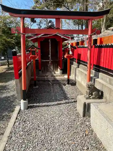 浅香山稲荷神社の末社