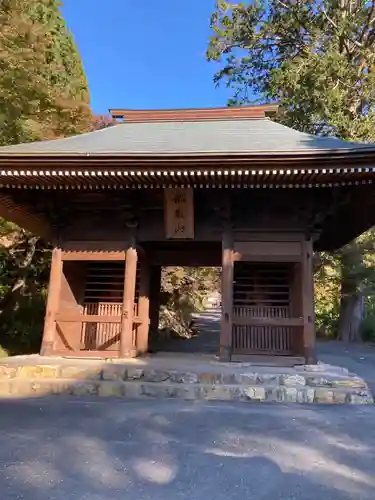 普門寺(切り絵御朱印発祥の寺)の山門