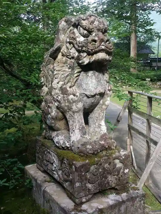 粟鹿神社の狛犬