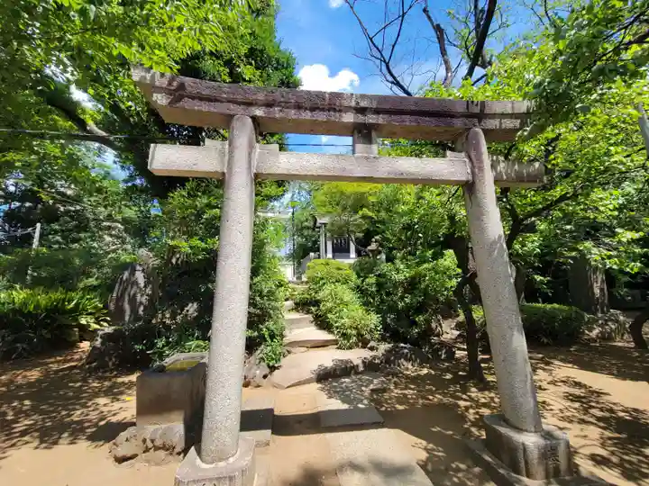 品川神社の鳥居