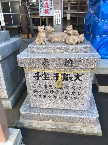 森三吉神社の狛犬