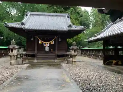 大草神社の本殿・本堂