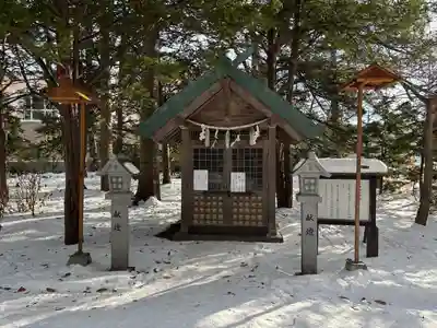 信濃神社の末社・摂社