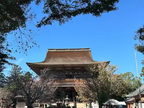 金峯山寺の本殿・本堂