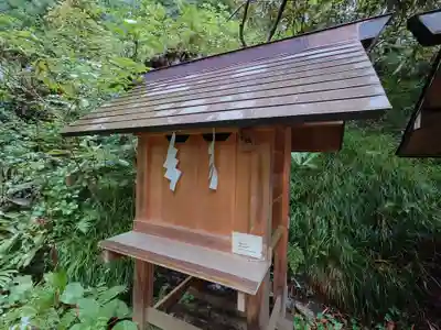 仁科神明宮の末社・摂社