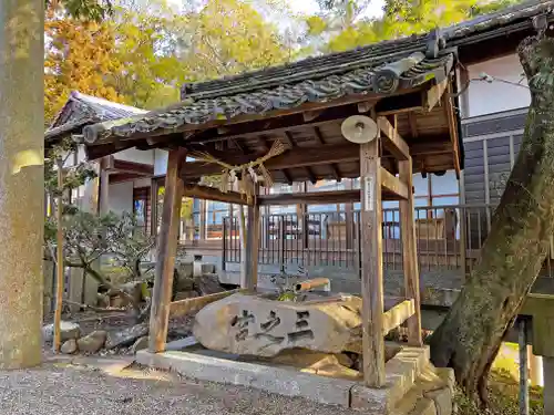 波多岐神社の手水舎