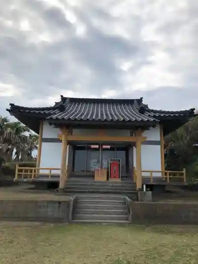 門倉岬御崎神社の本殿
