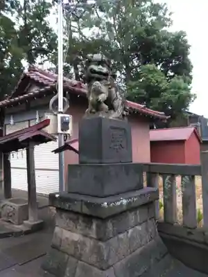 神明社の狛犬