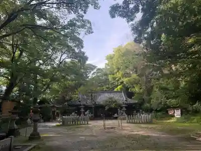 鏡作坐天照御魂神社の{uncategorized: "未分類", other: "その他", undefined: "問題あり", building: "その他建物", grave: "お墓", sacred_gate: "鳥居", guardian: "狛犬", statue: "像", buddha: "仏像", history: "歴史", nature: "自然", garden: "庭園", animal: "動物", pagoda: "塔", temizu: "手水舎", mountain_gate: "山門・神門", sanctuary: "本殿・本堂", subordinate: "末社・摂社", art: "芸術", scenery: "景色", jizo: "地蔵", ema: "絵馬", goshuin: "御朱印", omikuji: "おみくじ", items: "授与品その他", amulet: "お守り", goshuincho: "御朱印帳", eats: "食事", festival: "お祭り", votive_dance: "神楽", shichigosan: "七五三参", wedding: "結婚式", experience: "体験その他", initially: "初詣", around: "周辺", anti_infection: "感染症対策"}