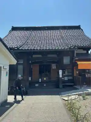 大仏寺の本殿・本堂