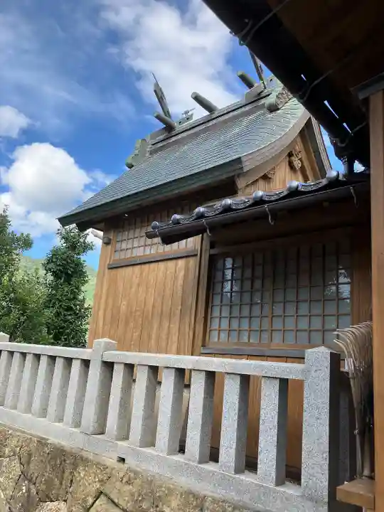 稲生神社の本殿・本堂