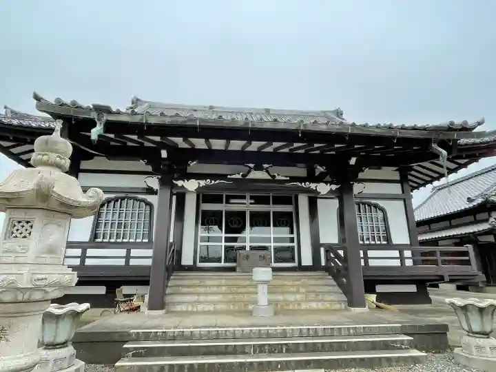 西廣院の本殿・本堂