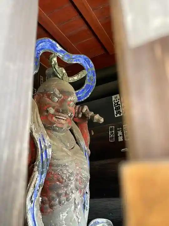金昌寺の像