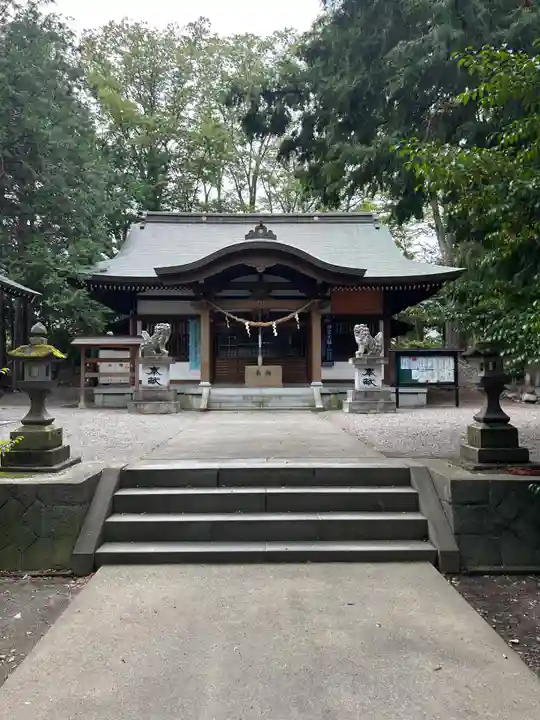 諏訪神社の本殿・本堂