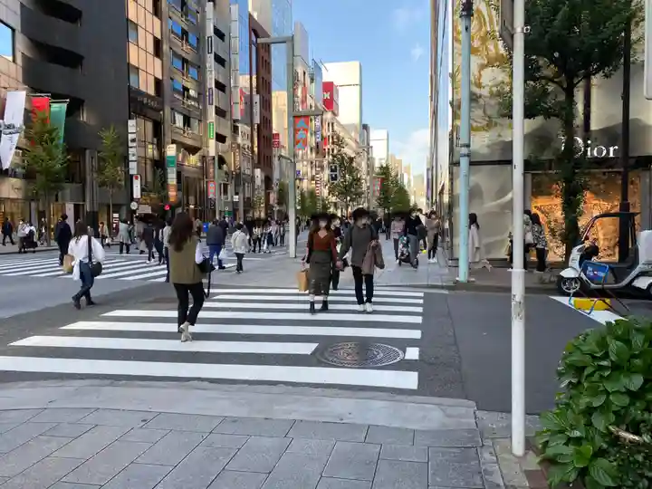 あづま稲荷神社の周辺