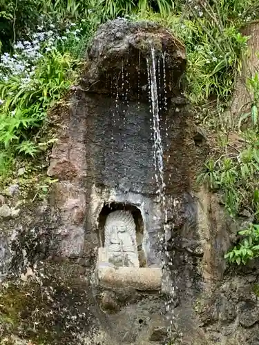 御嶽山神社の仏像