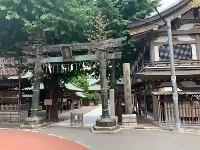 湯島天満宮の鳥居