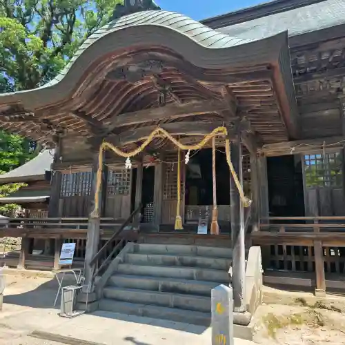 與止日女神社の{uncategorized: "未分類", other: "その他", undefined: "問題あり", building: "その他建物", grave: "お墓", sacred_gate: "鳥居", guardian: "狛犬", statue: "像", buddha: "仏像", history: "歴史", nature: "自然", garden: "庭園", animal: "動物", pagoda: "塔", temizu: "手水舎", mountain_gate: "山門・神門", sanctuary: "本殿・本堂", subordinate: "末社・摂社", art: "芸術", scenery: "景色", jizo: "地蔵", ema: "絵馬", goshuin: "御朱印", omikuji: "おみくじ", items: "授与品その他", amulet: "お守り", goshuincho: "御朱印帳", eats: "食事", festival: "お祭り", votive_dance: "神楽", shichigosan: "七五三参", wedding: "結婚式", experience: "体験その他", initially: "初詣", around: "周辺", anti_infection: "感染症対策"}